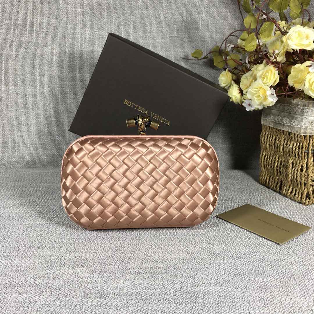 Bottega Veneta Knot 717622 Silk Light Pink