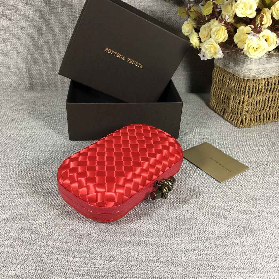 Bottega Veneta Knot 717622 Silk Red