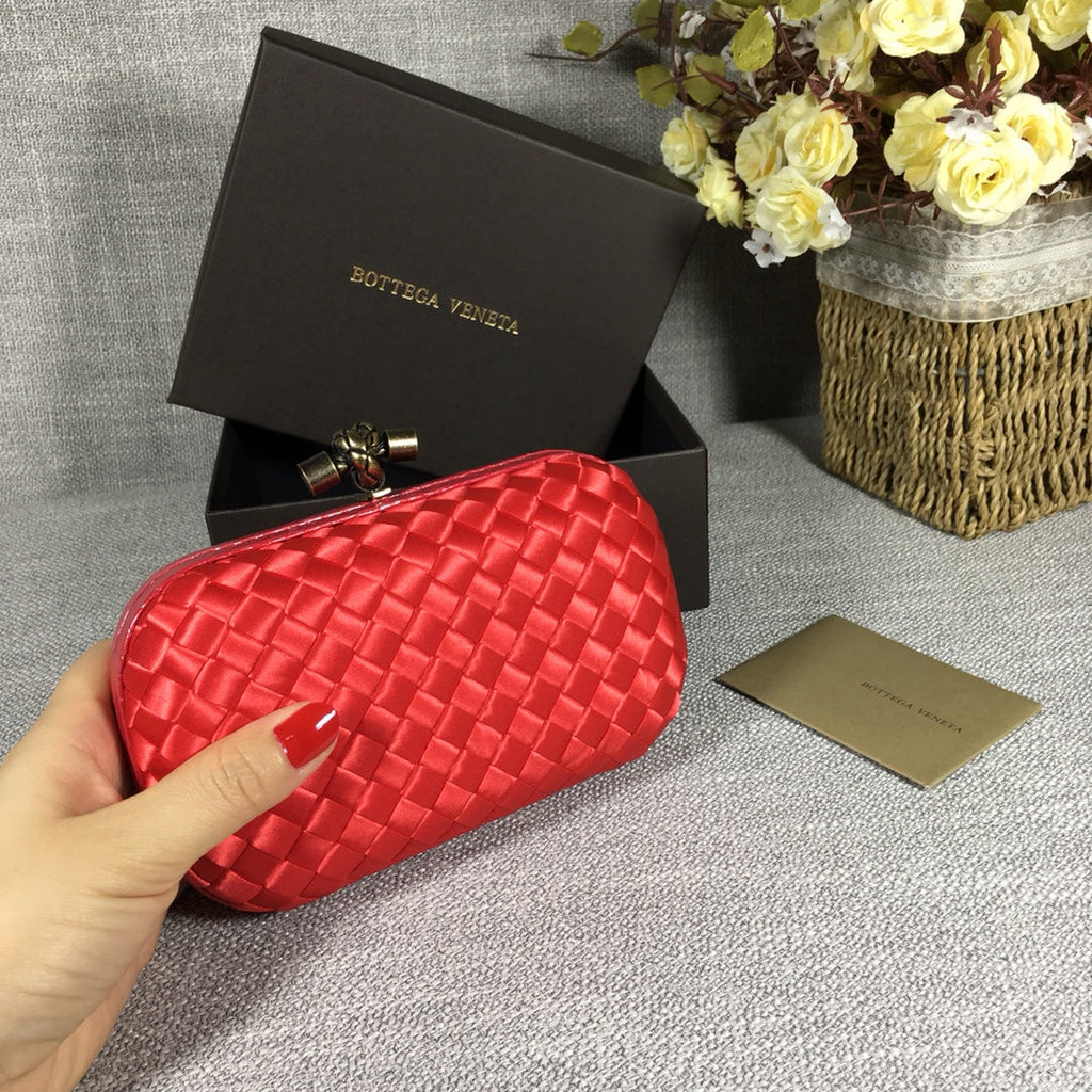 Bottega Veneta Knot 717622 Silk Red
