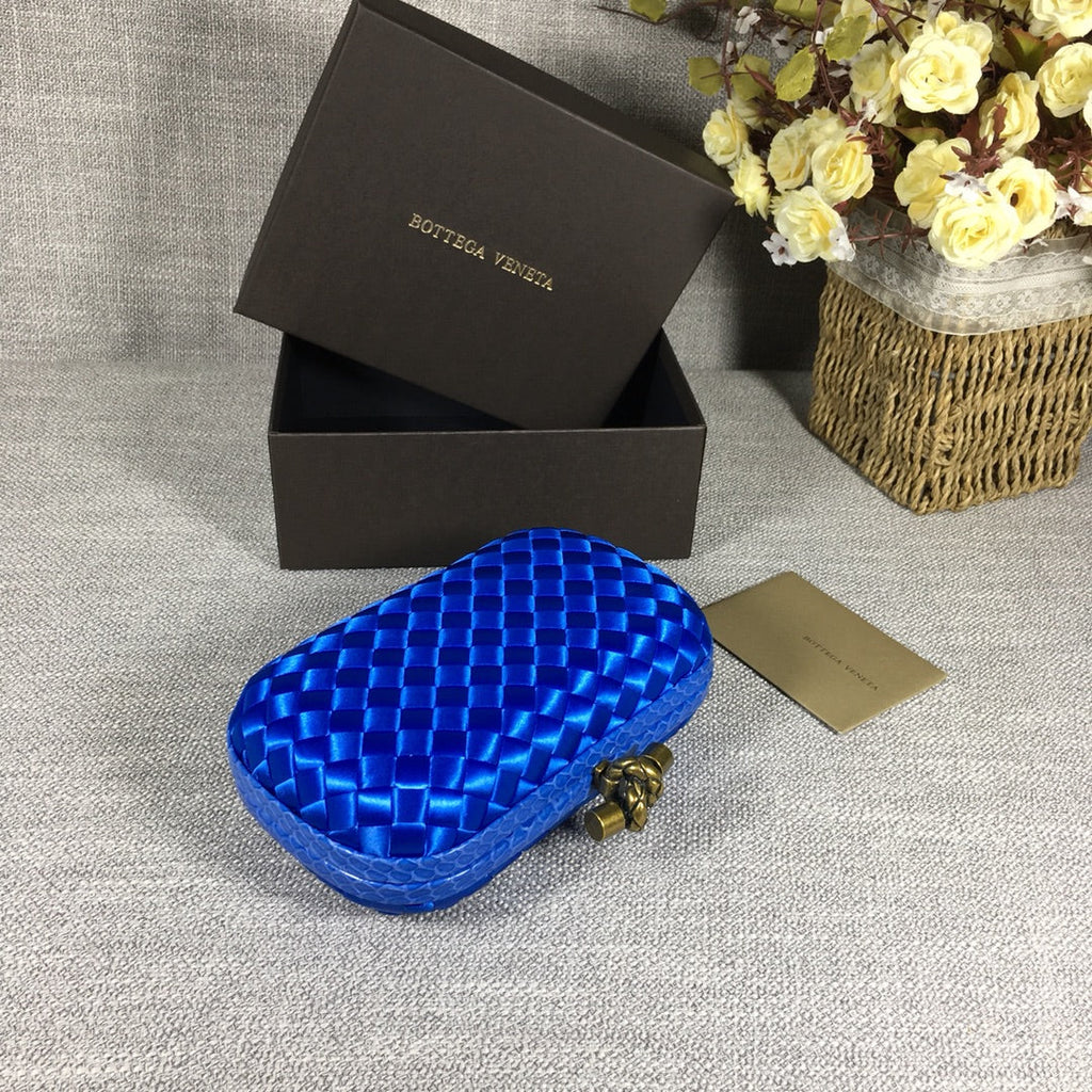 Bottega Veneta Knot 717622 Silk Blue