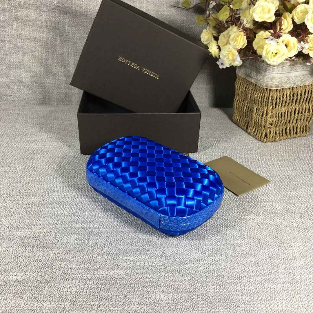 Bottega Veneta Knot 717622 Silk Blue