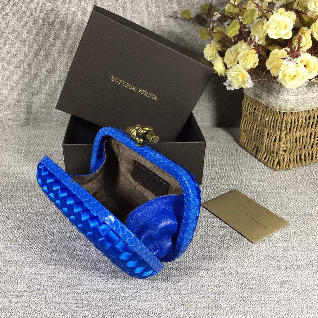 Bottega Veneta Knot 717622 Silk Blue