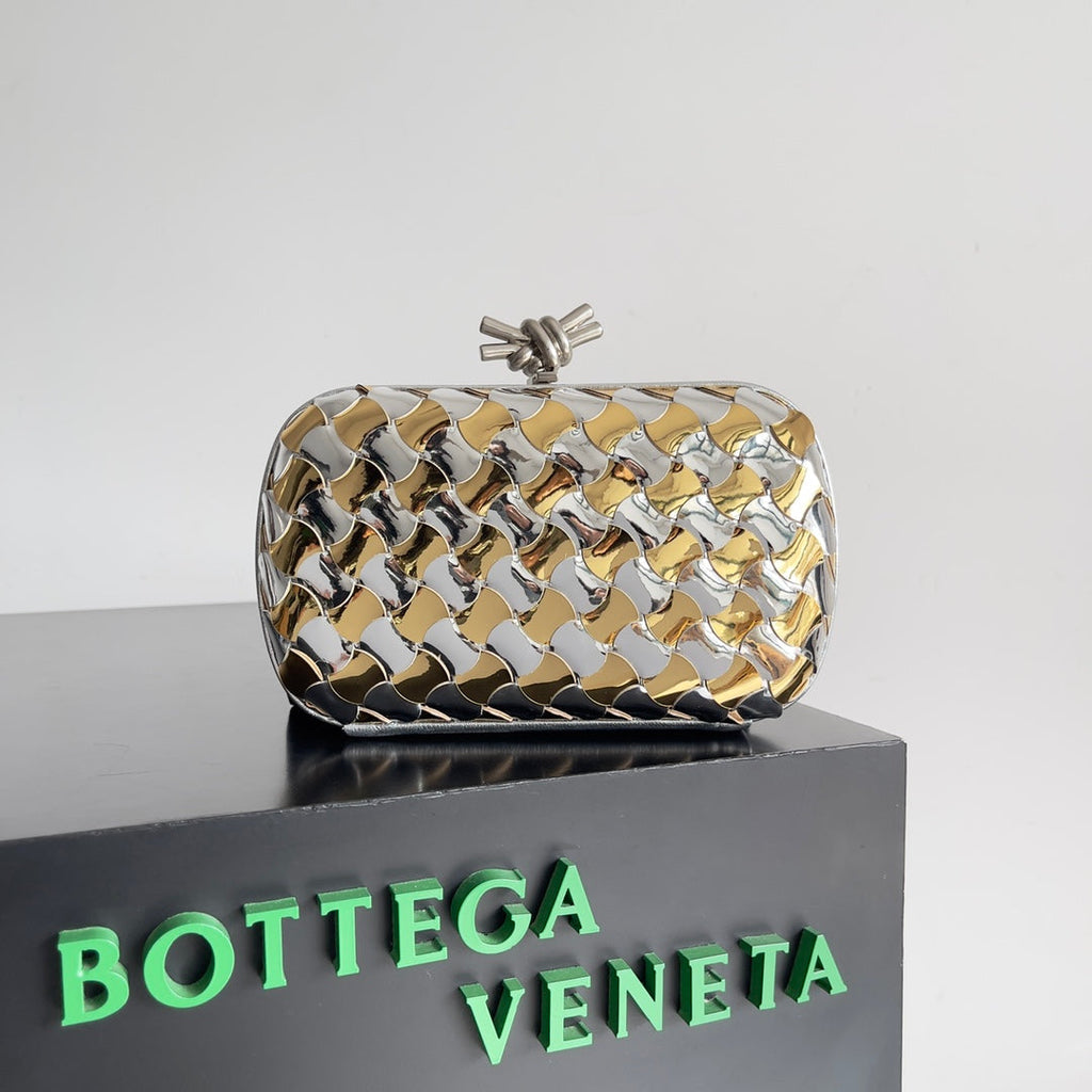 Bottega Veneta Knot 778500 Calfskin Silver