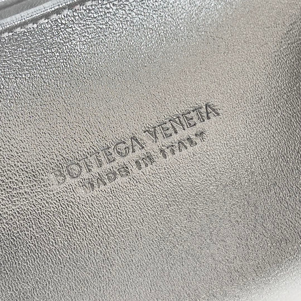Bottega Veneta Knot 778500 Calfskin Silver