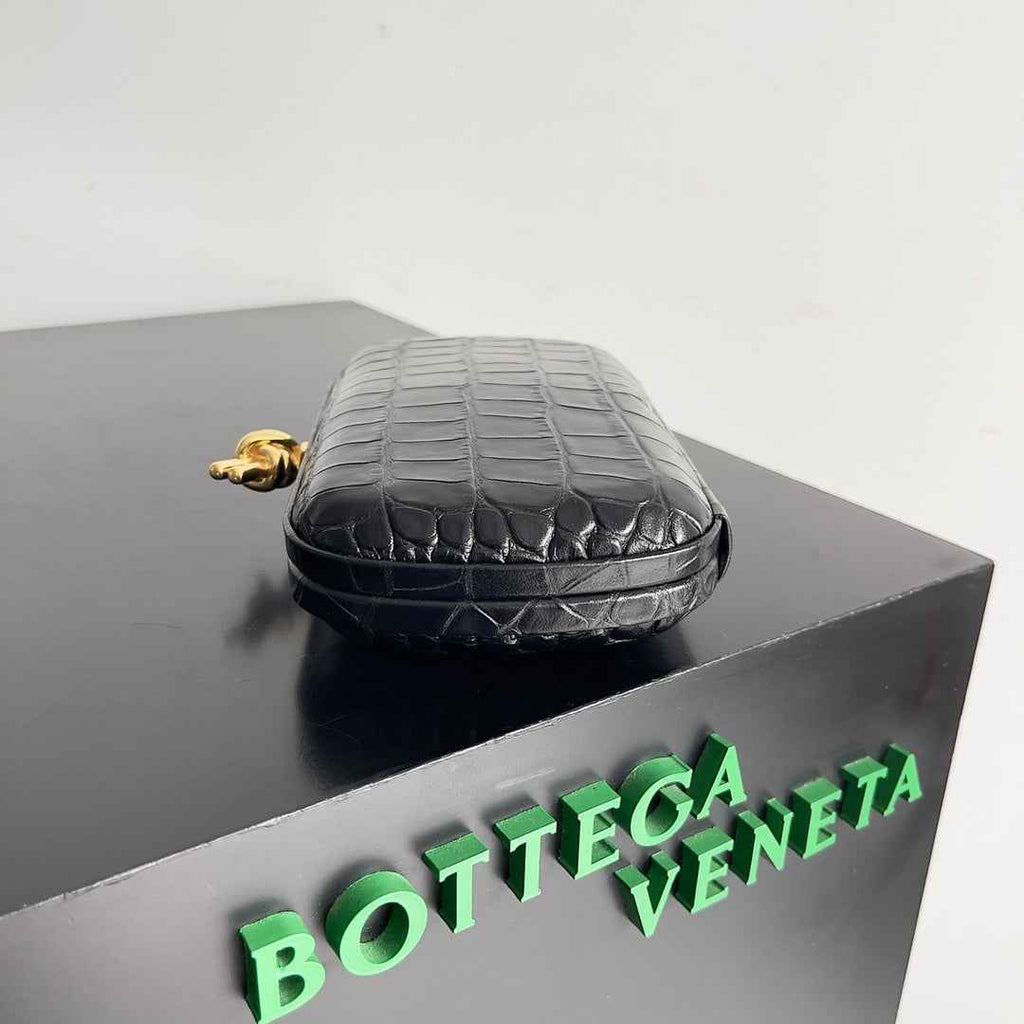 Bottega Veneta Knot  717622 Lambskin Black