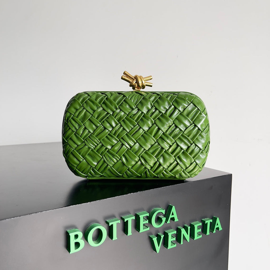 Bottega Veneta Knot Bag 717622 Calfskin Dark Green