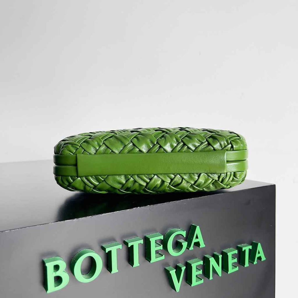 Bottega Veneta Knot Bag 717622 Calfskin Dark Green