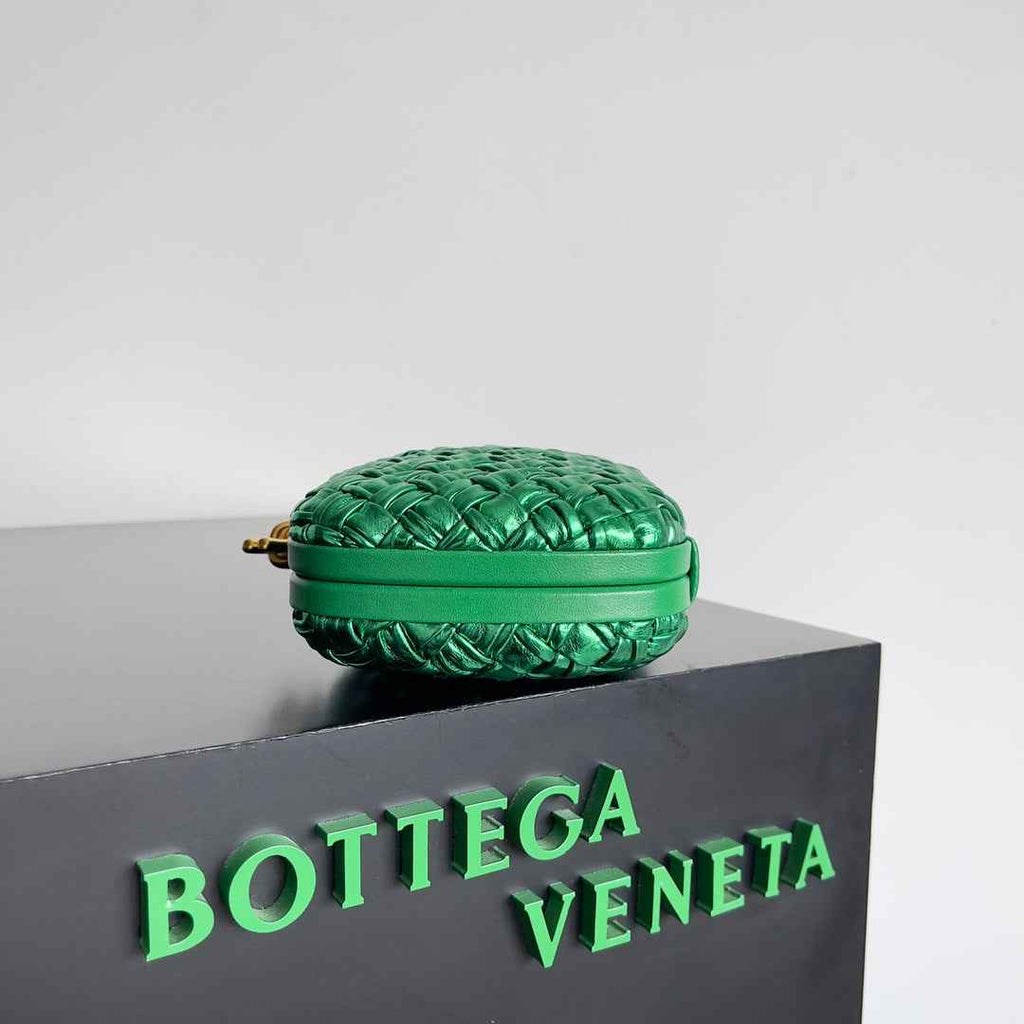 Bottega Veneta Knot Bag 717622 Calfskin Green