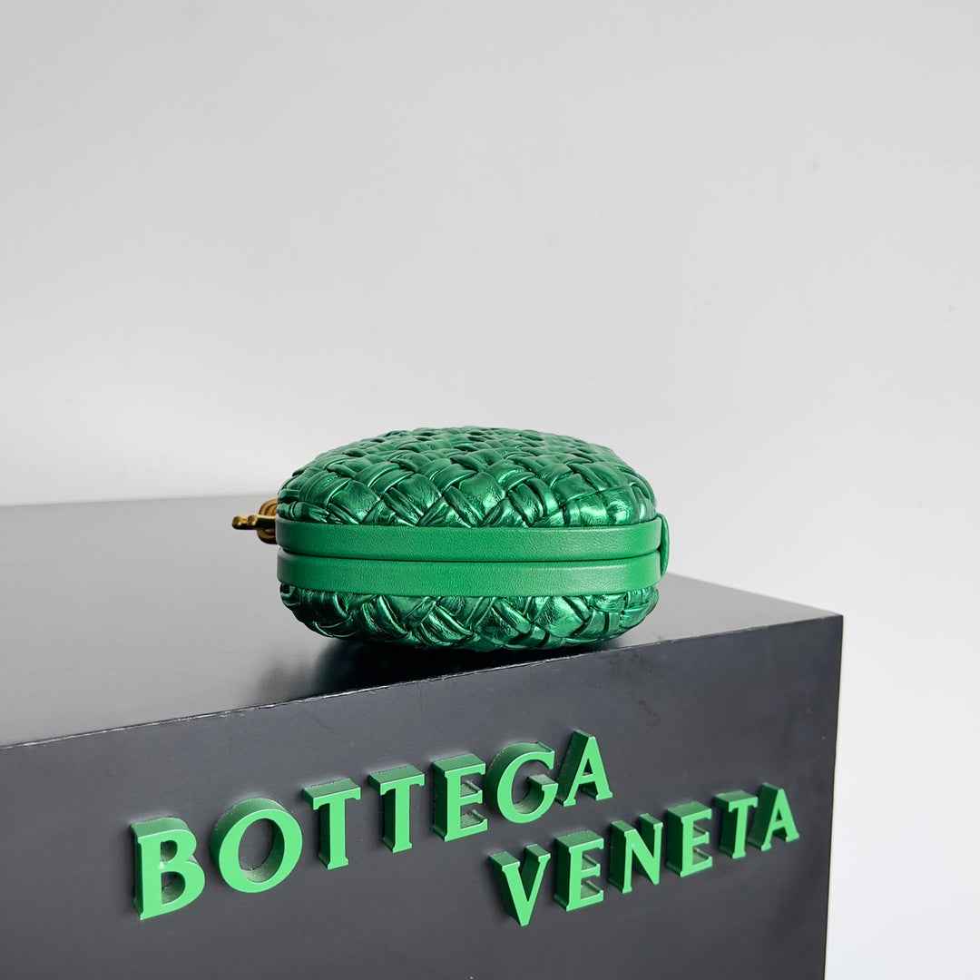 Bottega Veneta Knot Bag 717622 Calfskin Green