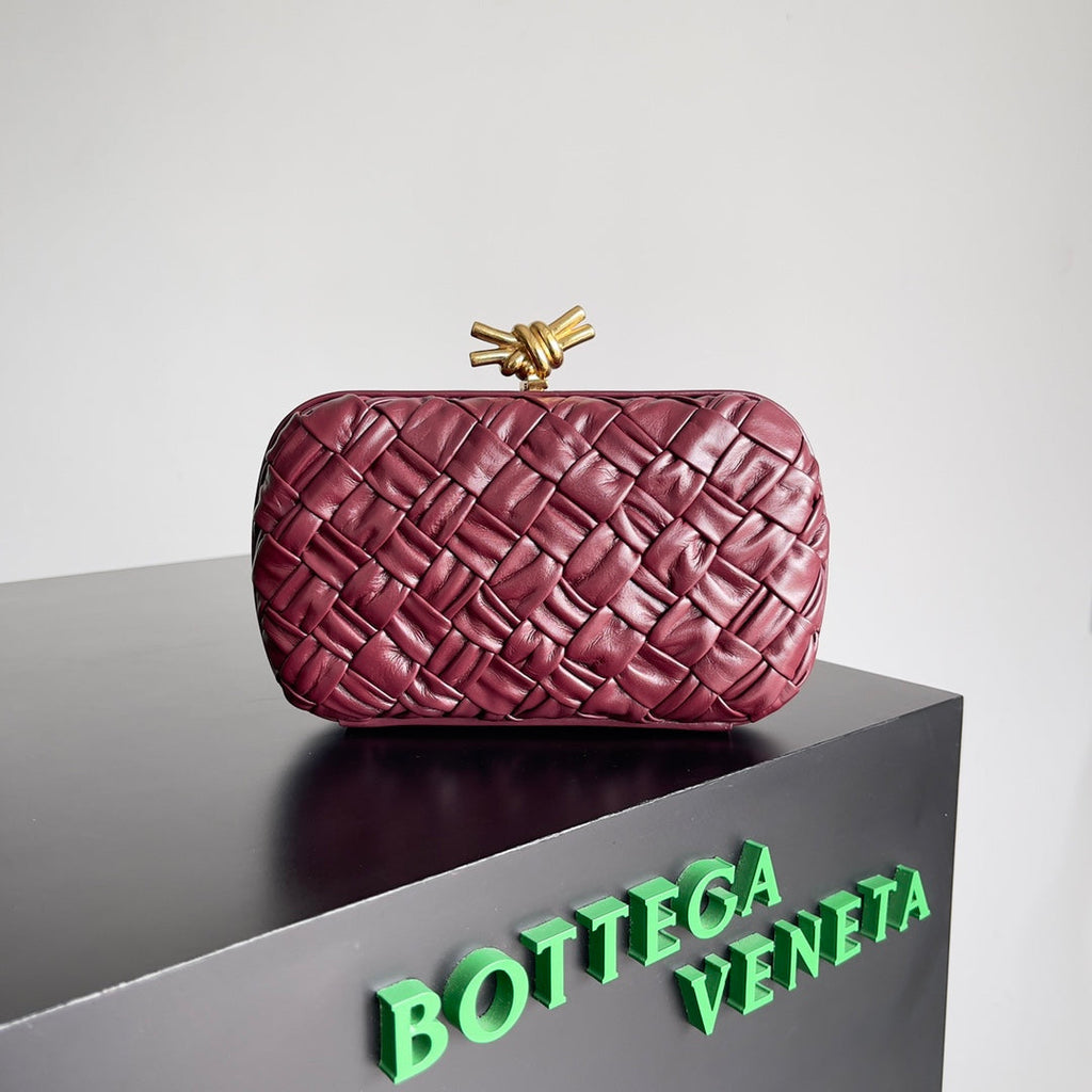 Bottega Veneta Knot Bag 717622 Calfskin Cherry