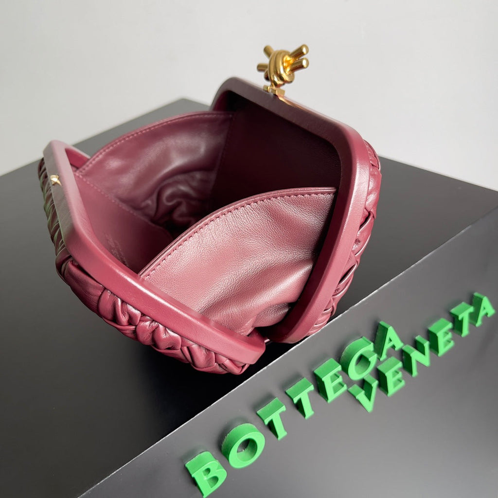 Bottega Veneta Knot Bag 717622 Calfskin Cherry