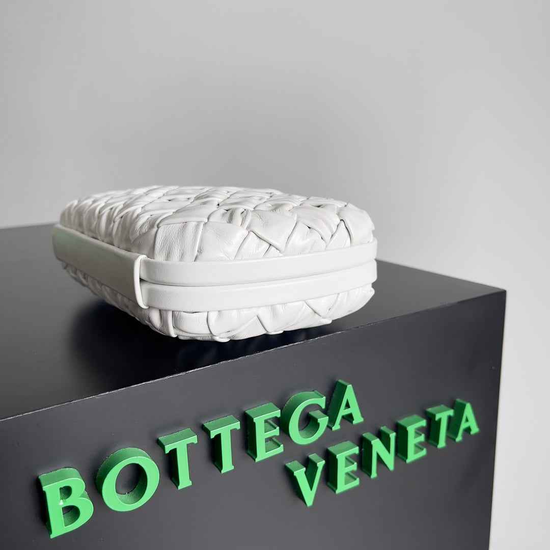 Bottega Veneta Knot Bag 717622 Calfskin White