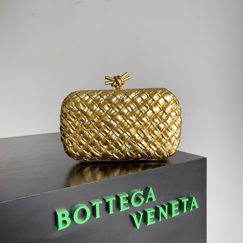 Bottega Veneta Knot Bag 717622 Calfskin Gold