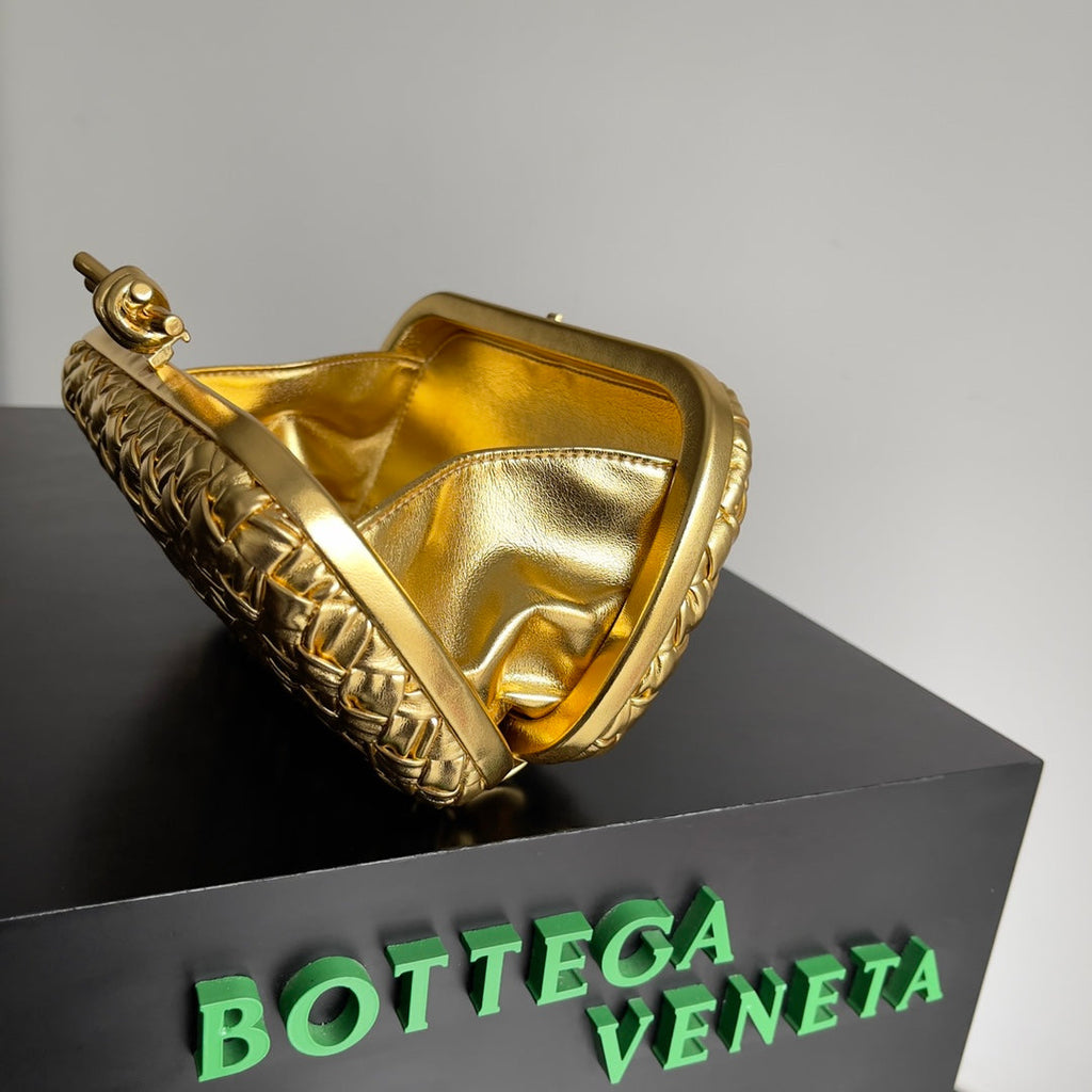 Bottega Veneta Knot Bag 717622 Calfskin Gold
