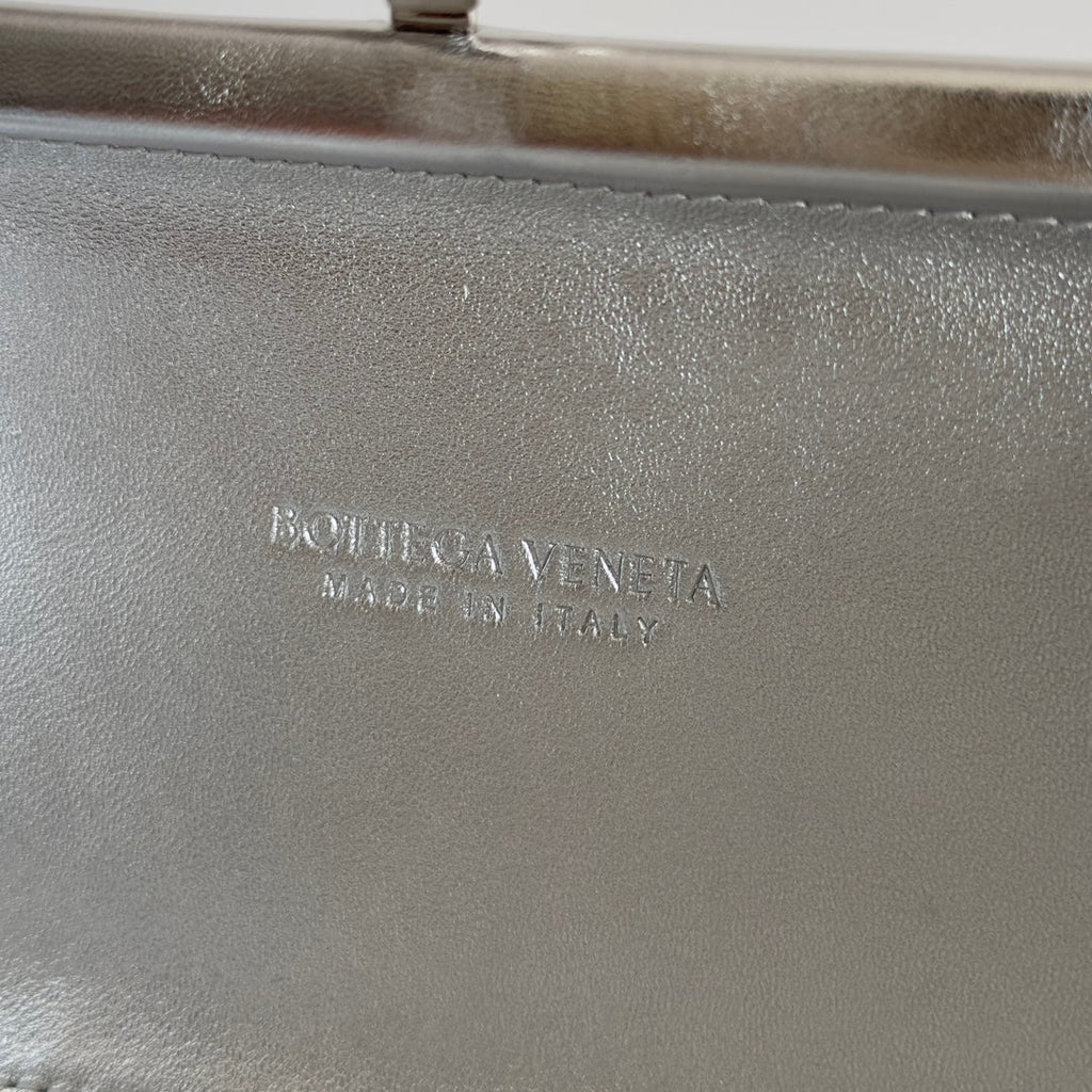Bottega Veneta Knot Bag 717622 Calfskin Silver