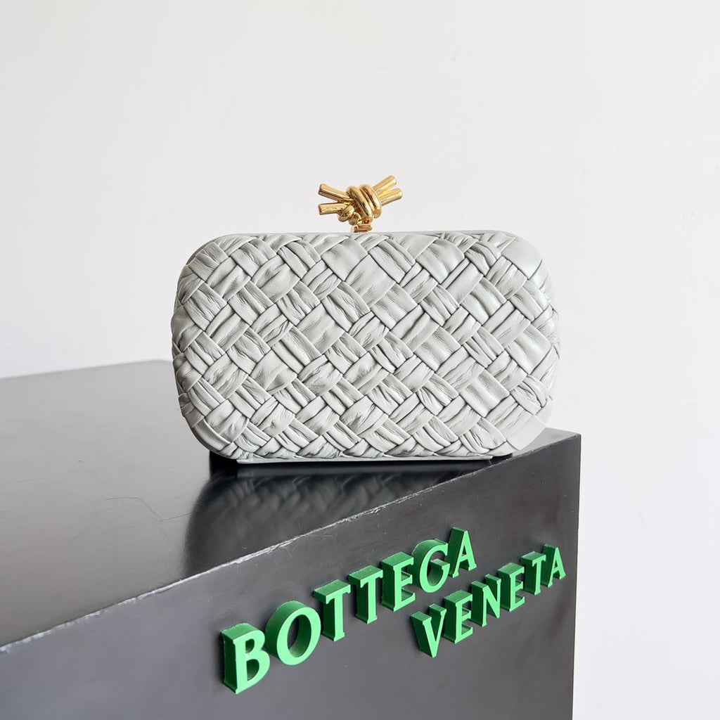 Bottega Veneta Knot Bag 717622 Calfskin Gray