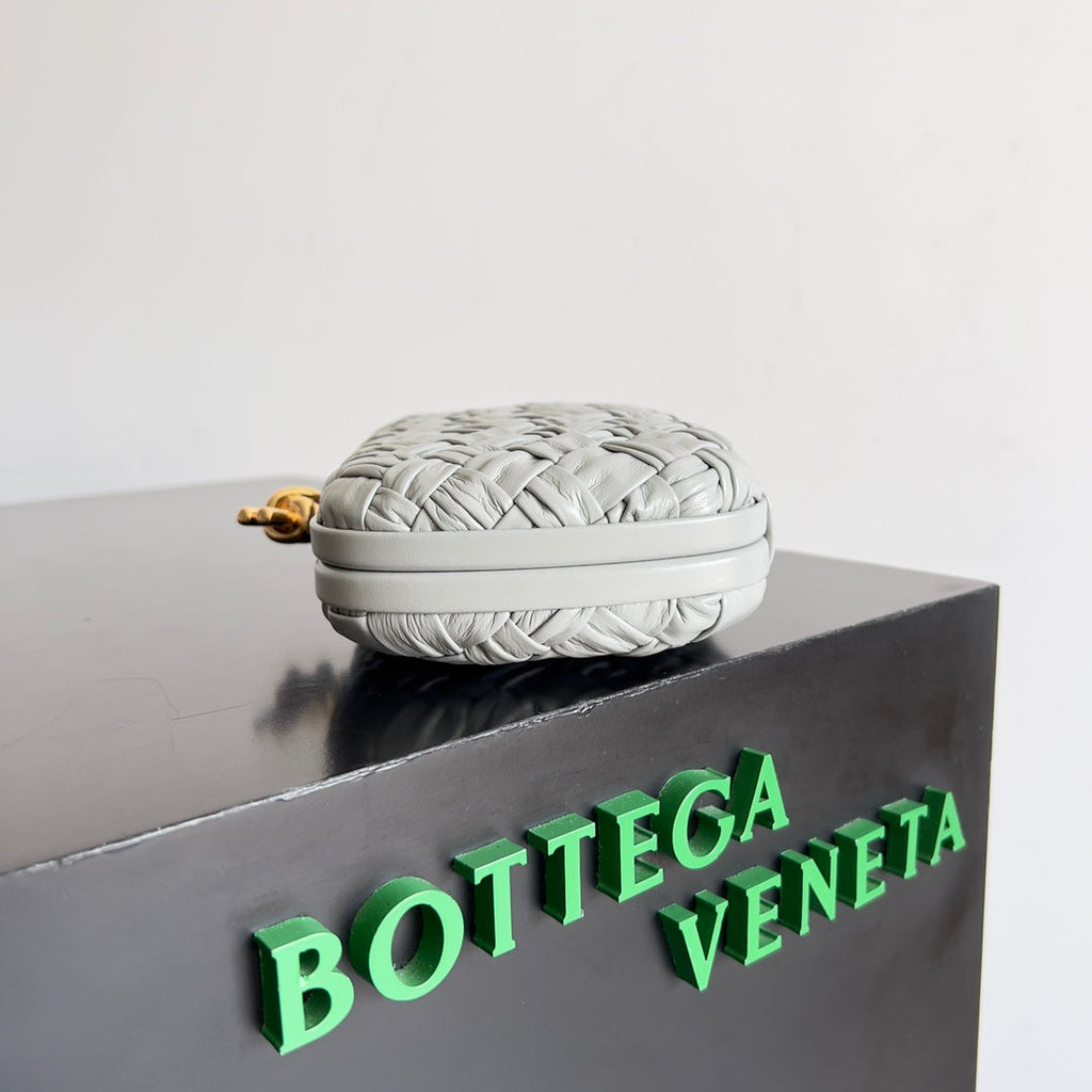 Bottega Veneta Knot Bag 717622 Calfskin Gray