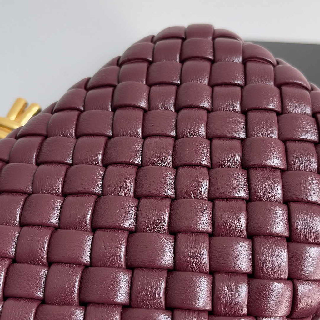 Bottega Veneta Knot Red Calfskin 717622