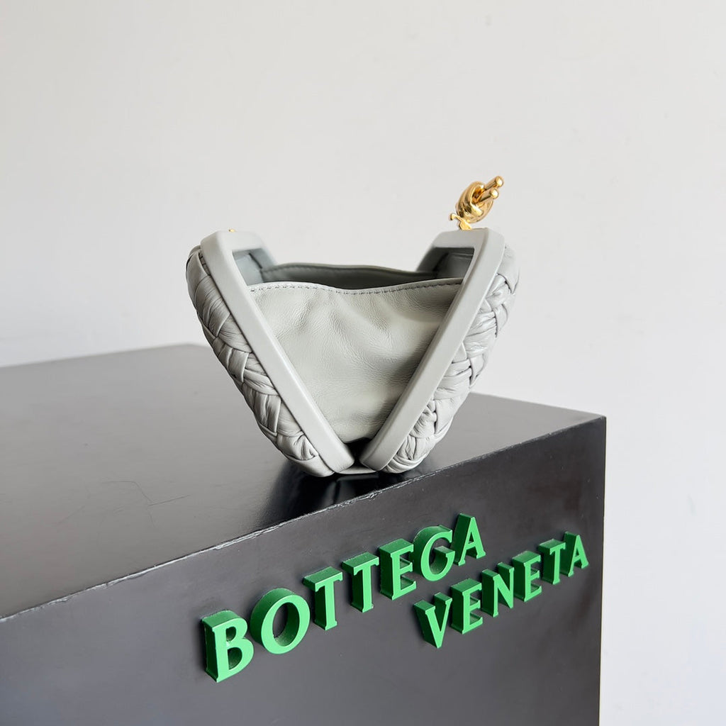 Bottega Veneta Knot Bag 717622 Calfskin Gray
