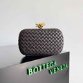 Bottega Veneta Knot Brown Calfskin 717622