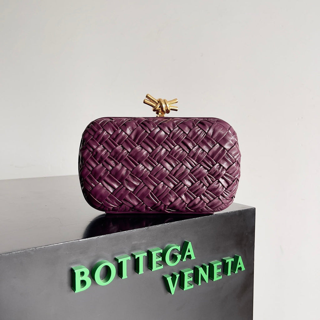 Bottega Veneta Knot Bag 717622 Calfskin Purple