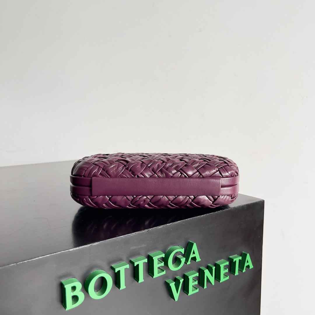 Bottega Veneta Knot Bag 717622 Calfskin Purple