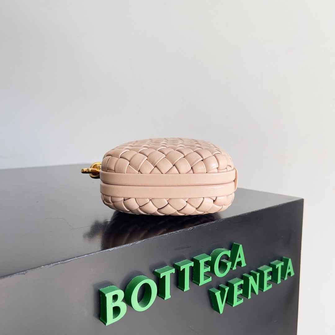 Bottega Veneta Knot Light Pink Calfskin 717622