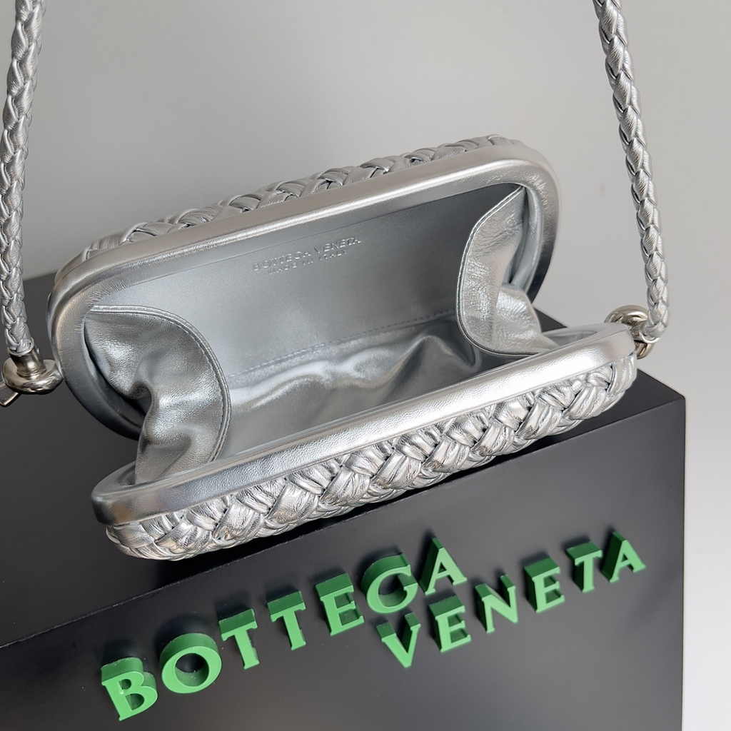 Bottega Veneta Knot With Chain 717623 Silver Calfskin