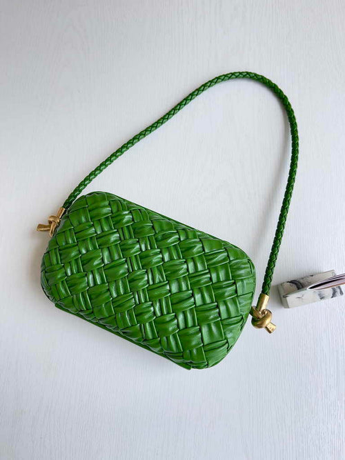 Bottega Veneta Knot With Chain 717623 Green Calfskin