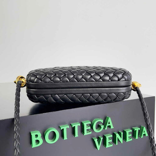Bottega Veneta Knot With Chain 717623 Black Lambskin