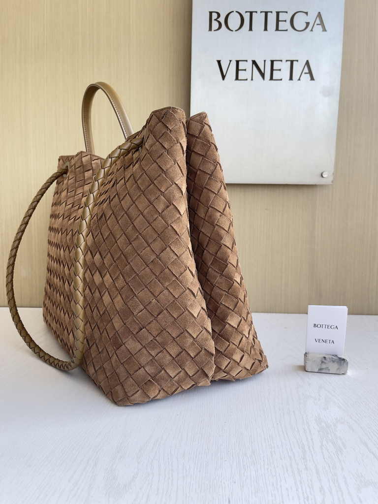 Bottega Veneta Large Andiamo Bag 766019 Tan Lambskin