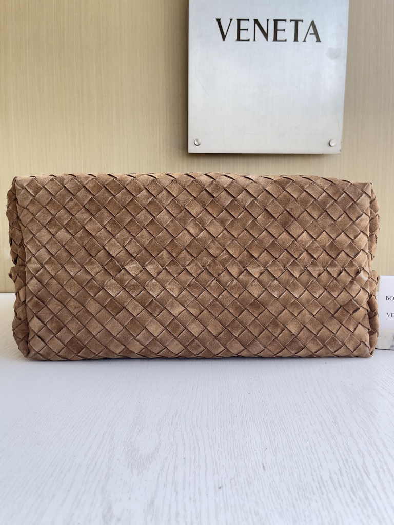 Bottega Veneta Large Andiamo Bag 766019 Tan Lambskin