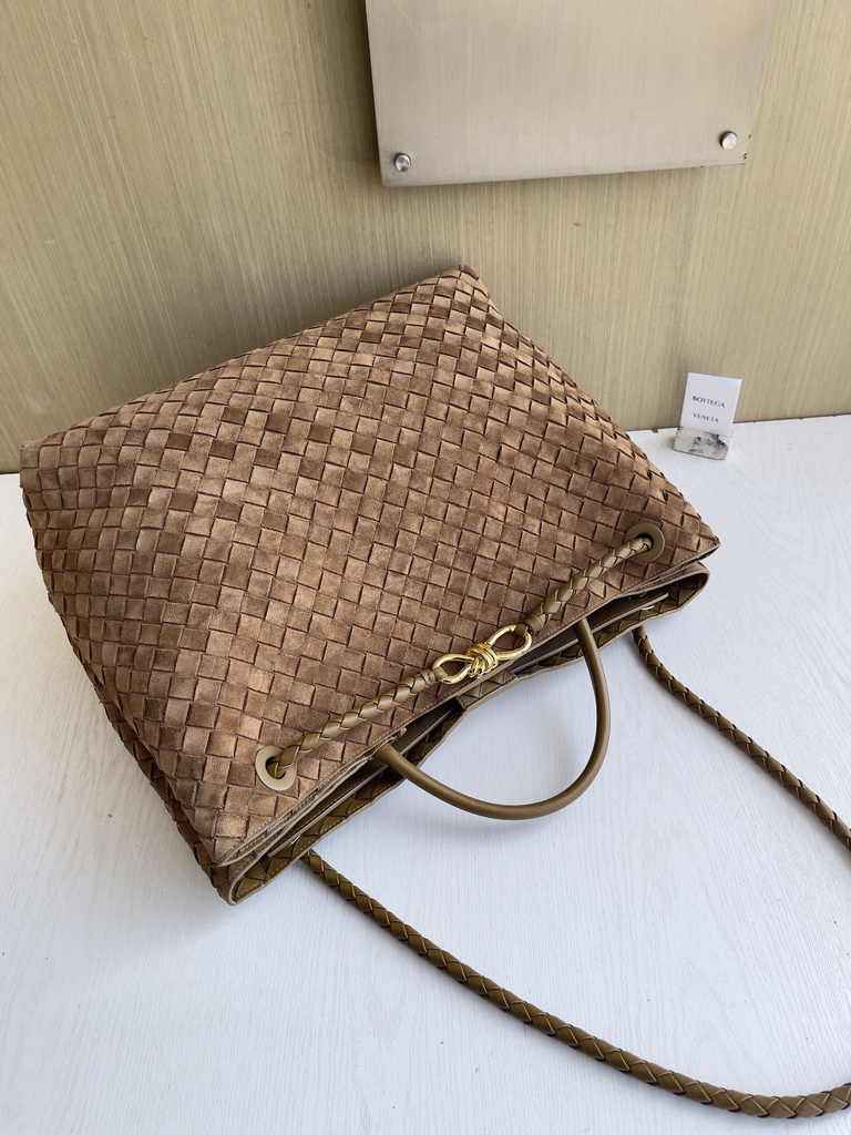 Bottega Veneta Large Andiamo Bag 766019 Tan Lambskin