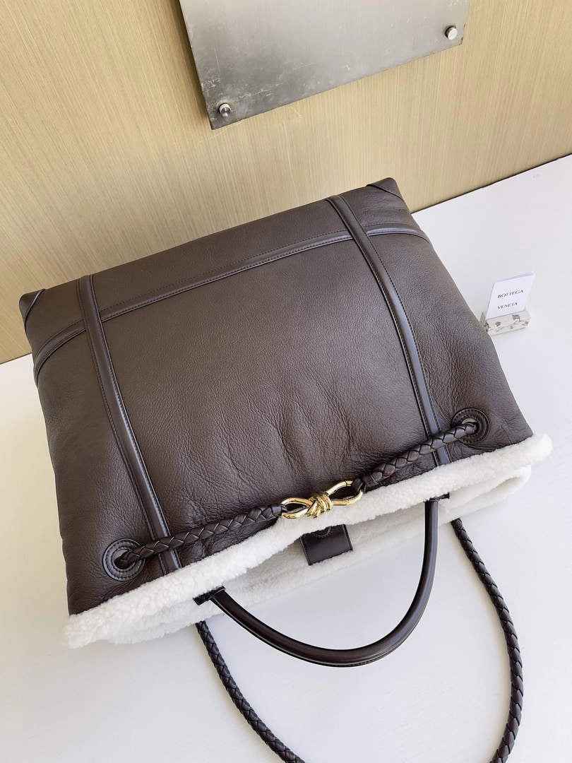 Bottega Veneta Large Andiamo Bag 766019 Brown Leather