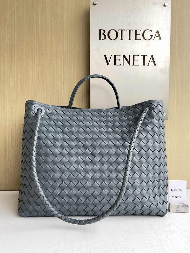 Bottega Veneta Large Andiamo Bag 766019 Gray Lambskin bonded Intrecciato