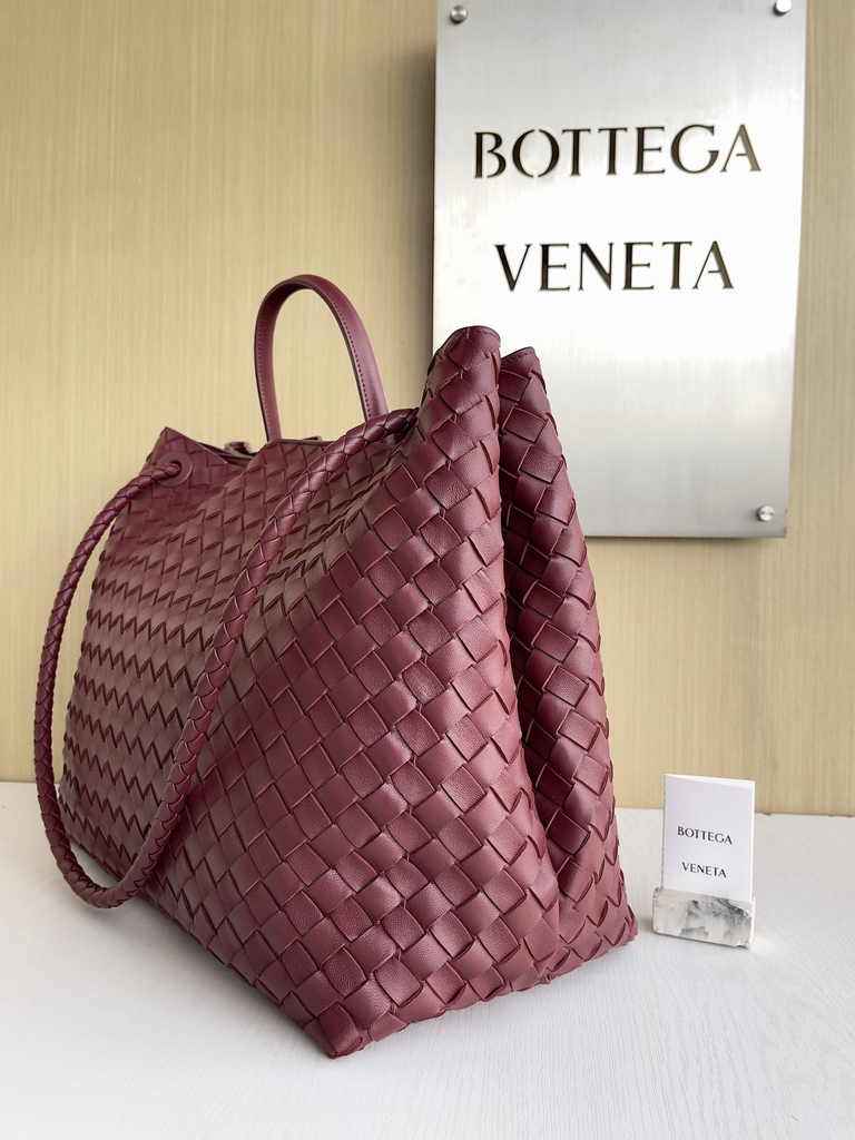 Bottega Veneta Large Andiamo Bag 766019 Red Lambskin bonded Intrecciato