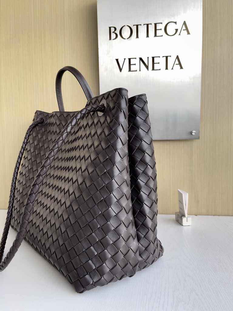 Bottega Veneta Large Andiamo Bag 766019 Brown Lambskin bonded Intrecciato