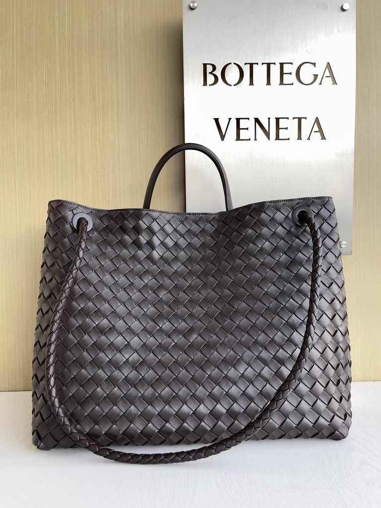 Bottega Veneta Large Andiamo Bag 766019 Brown Lambskin bonded Intrecciato