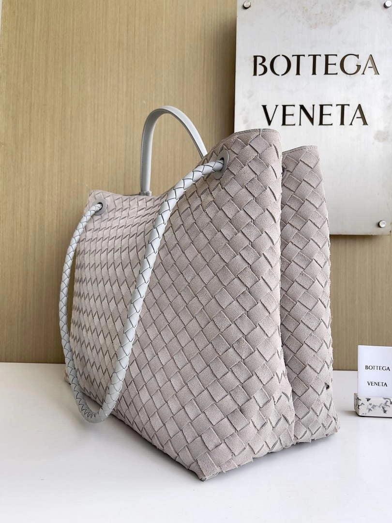 Bottega Veneta Large Andiamo Bag 766019 Gray Suede