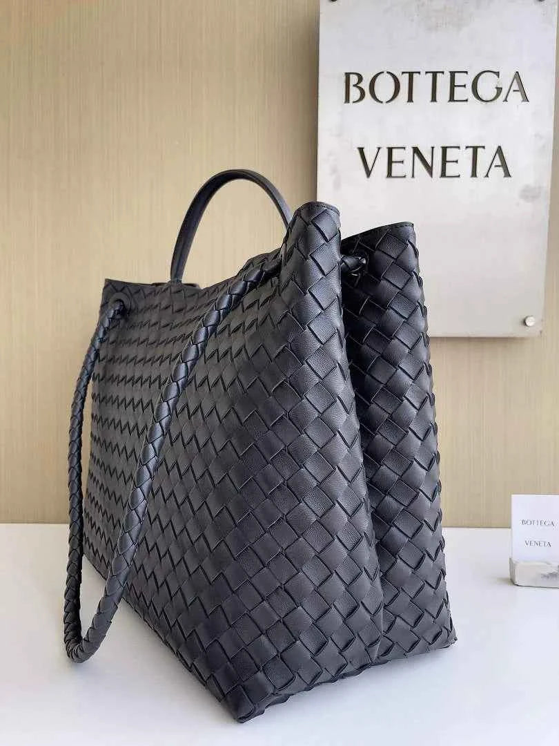 Bottega Veneta Large Andiamo Bag 766019 Black Lambskin Intrecciato Silver