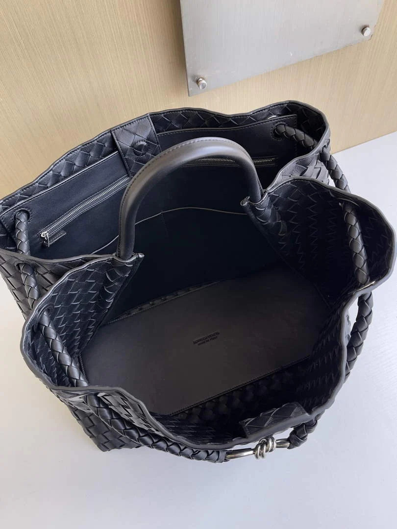 Bottega Veneta Large Andiamo Bag 766019 Black Lambskin Intrecciato Silver