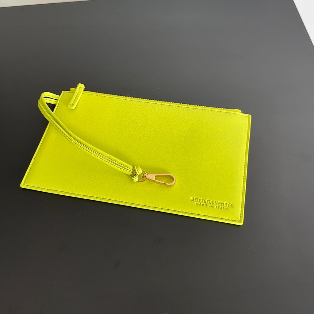 Bottega Veneta Large Cabat Bag 608811 Lambskin leather Yellow