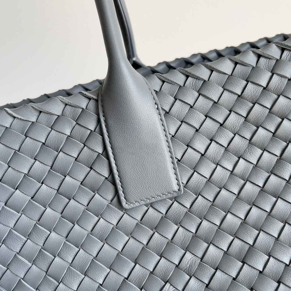 Bottega Veneta Large Cabat Bag 608811 Lambskin leather Gray