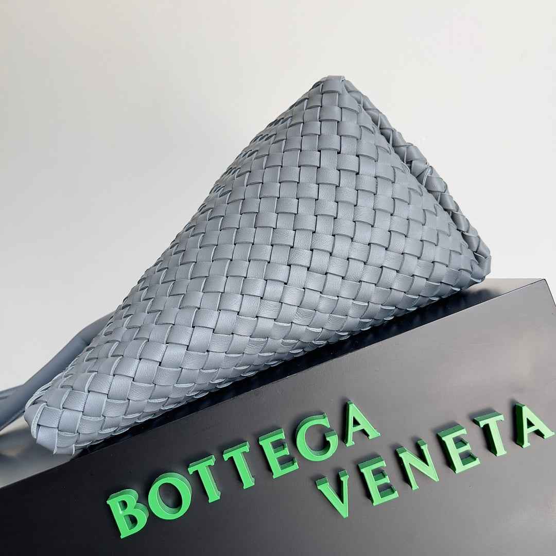 Bottega Veneta Large Cabat Bag 608811 Lambskin leather Gray