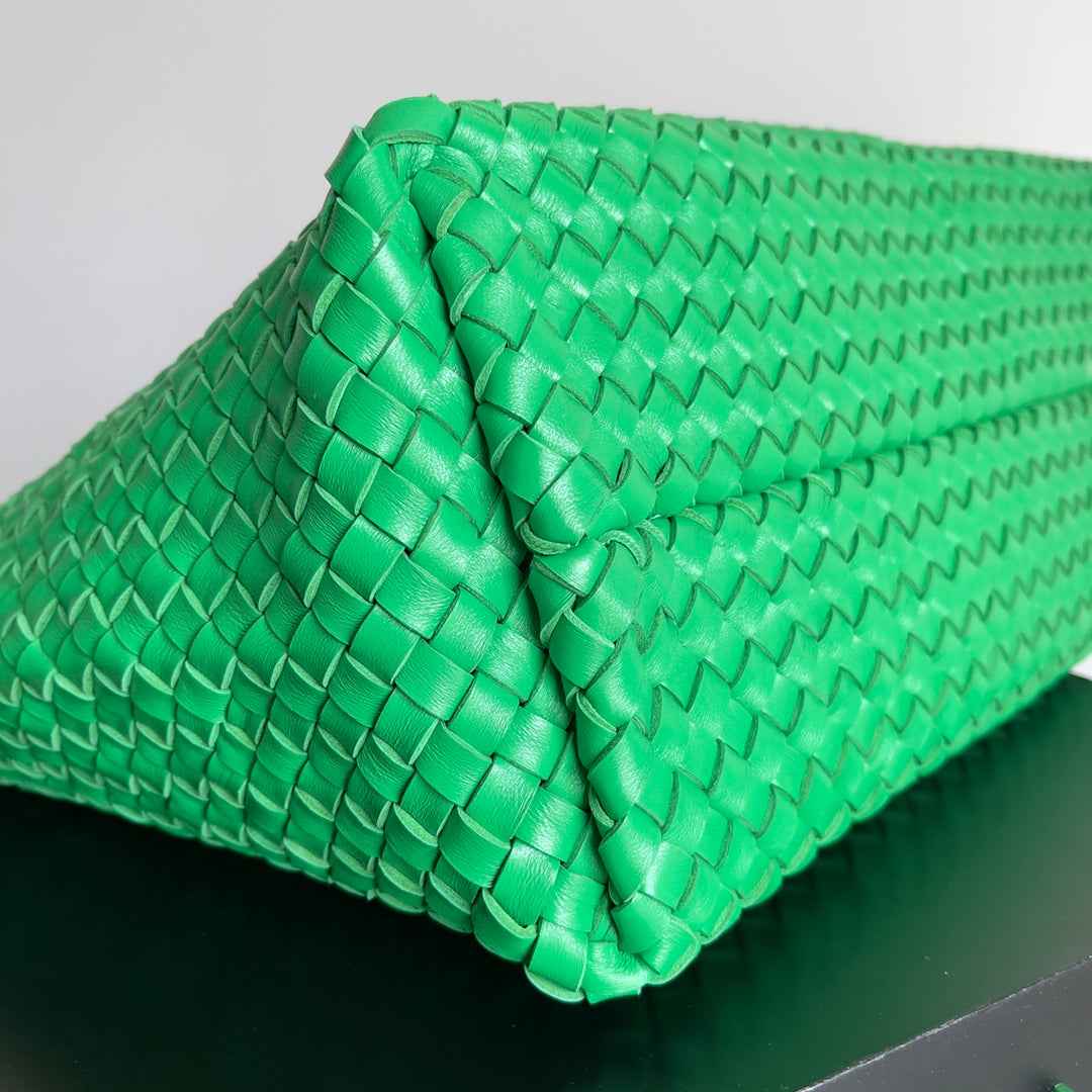 Bottega Veneta Large Cabat Bag 608811 Green Lambskin leather