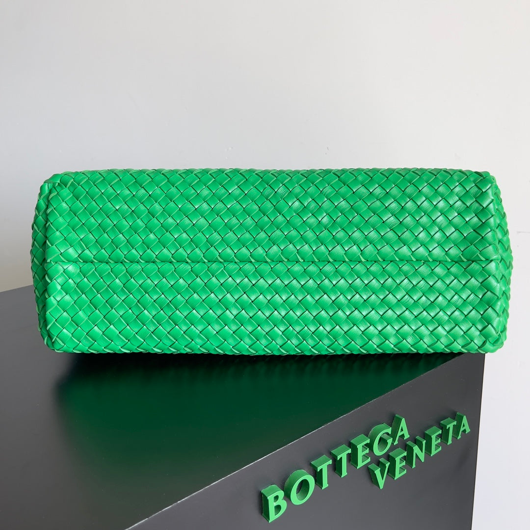 Bottega Veneta Large Cabat Bag 608811 Green Lambskin leather