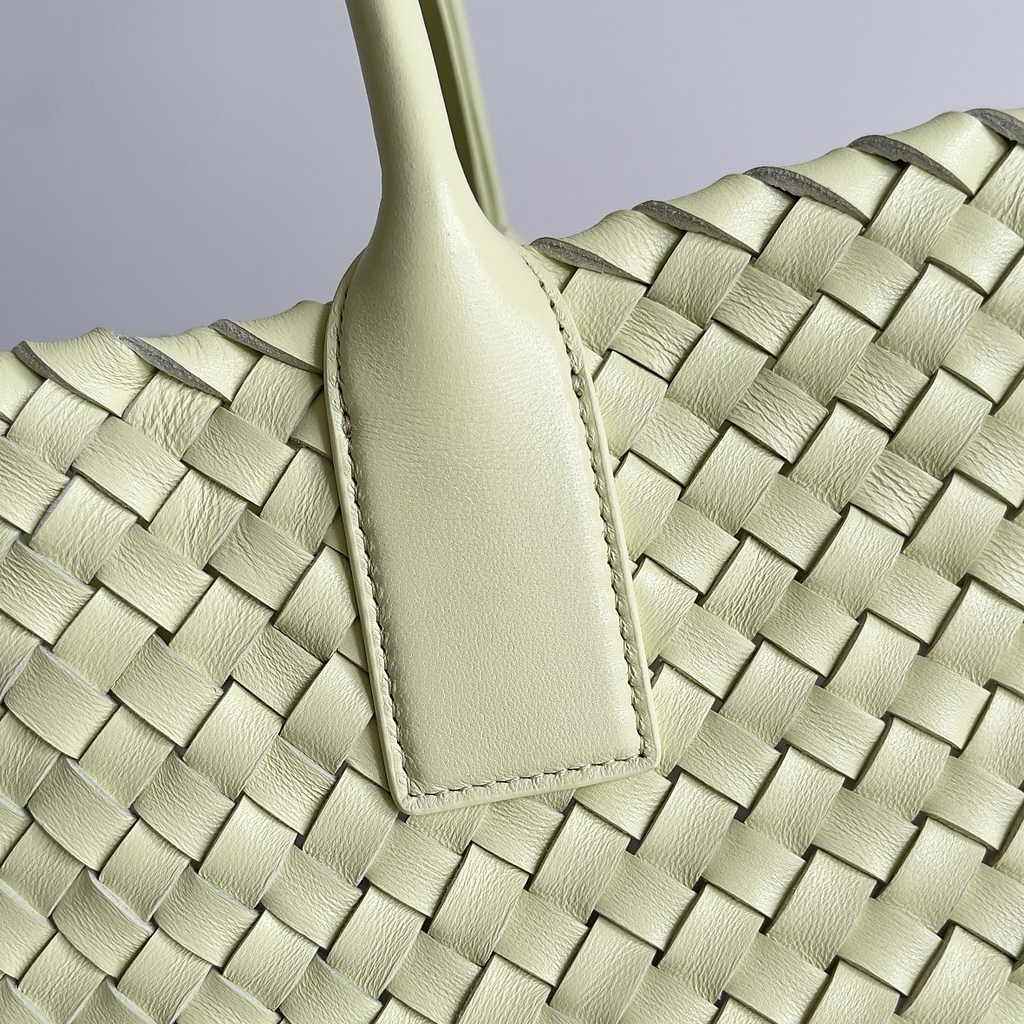 Bottega Veneta Large Cabat Bag 608811 Yellow Lambskin leather