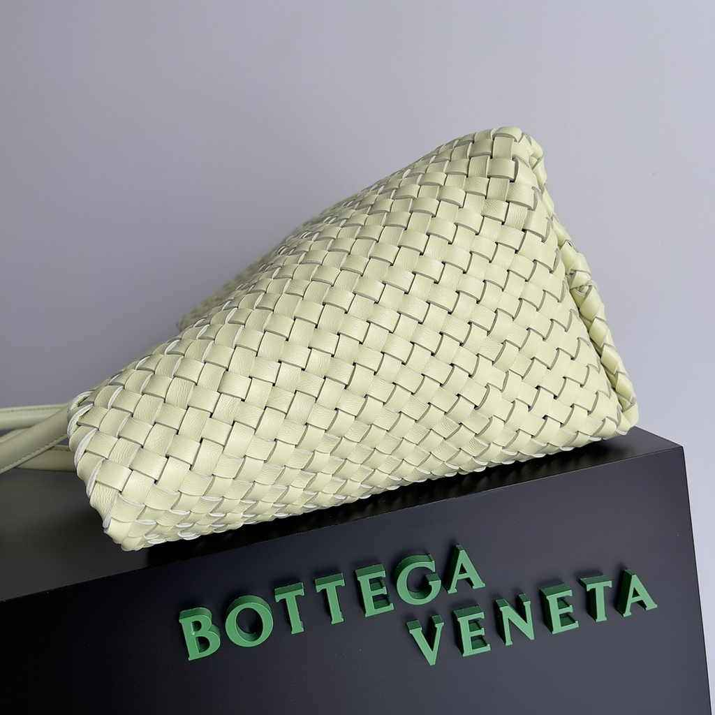 Bottega Veneta Large Cabat Bag 608811 Yellow Lambskin leather