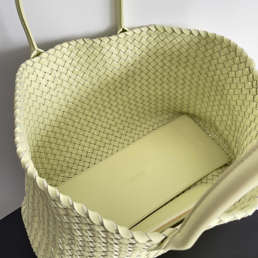 Bottega Veneta Large Cabat Bag 608811 Yellow Lambskin leather