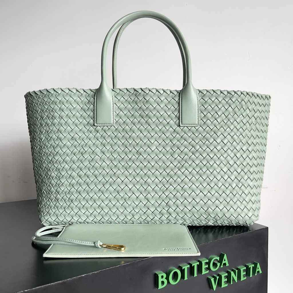 Bottega Veneta Large Cabat Bag 608811 Light Blue Lambskin leather